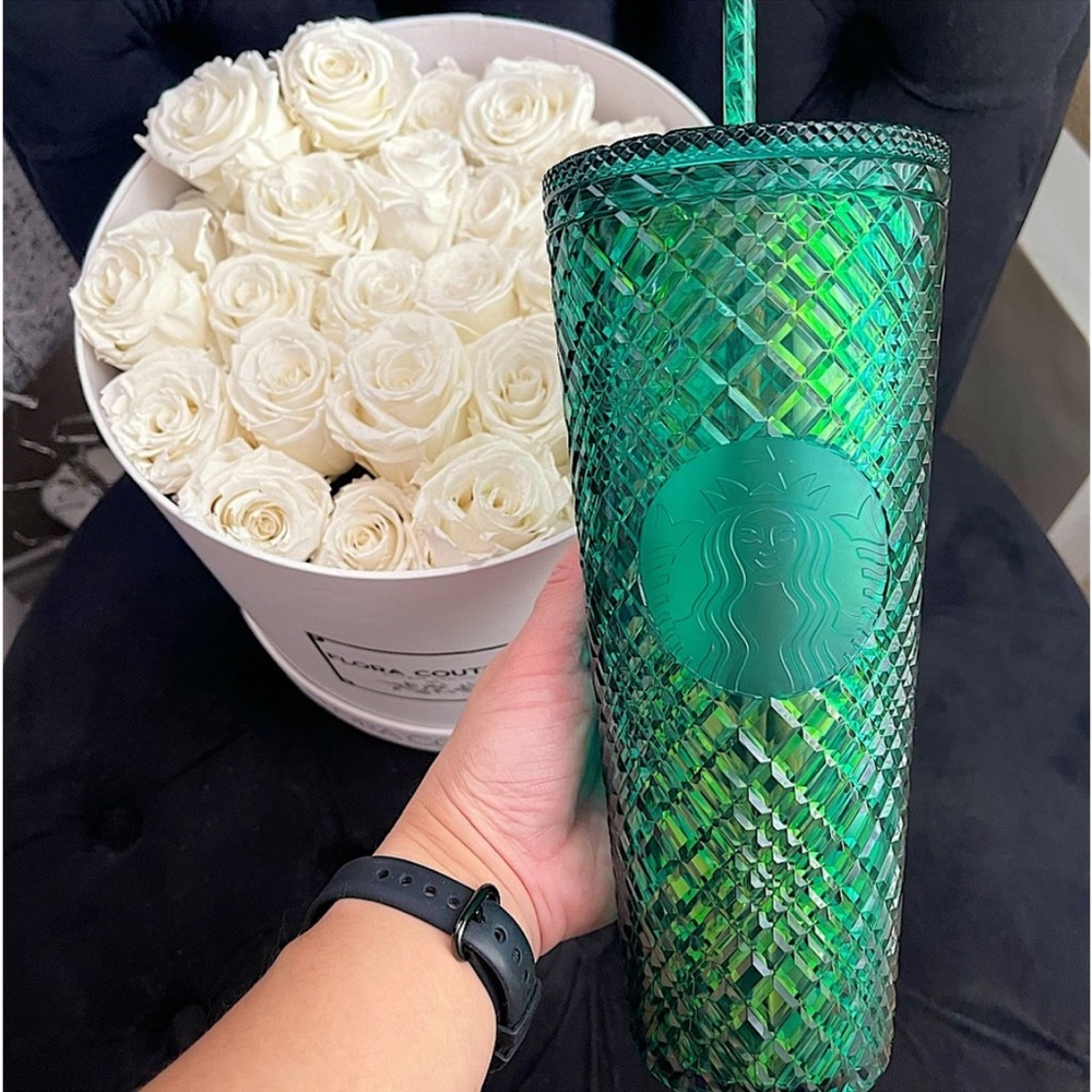 💚💚New Starbucks Jeweled Cold Cup💚💚 - Picture 4 of 5